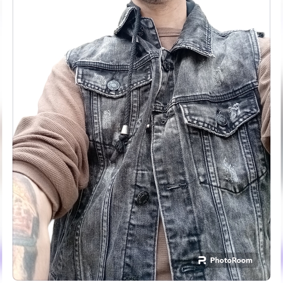 Victorious Los Angeles Premium quality denim Vest - Picture 9 of 9